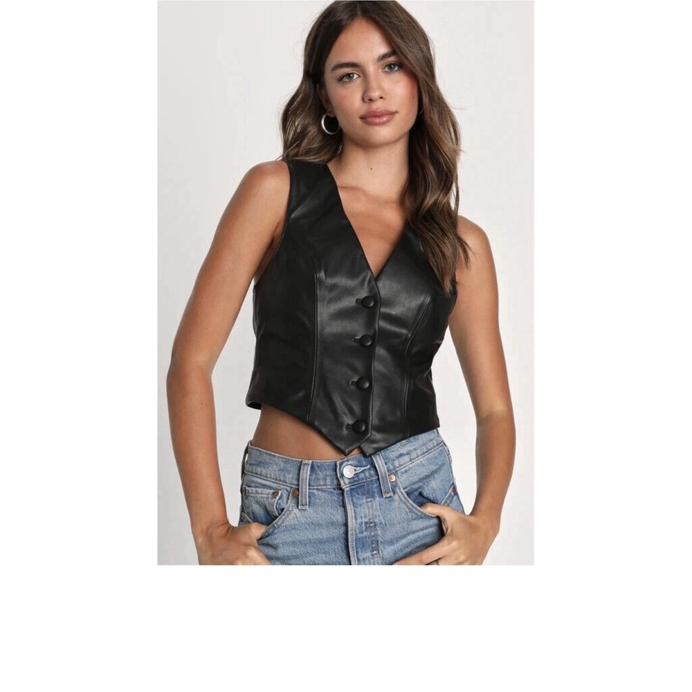 NWT Olivaceous Women's Benny Mini Black Faux leather Vest Size M